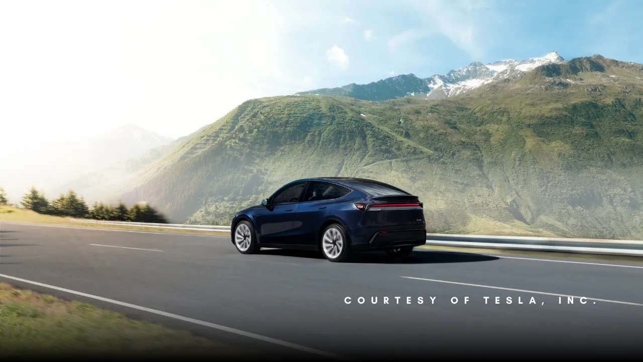 Tesla_green_driving_2.webp
