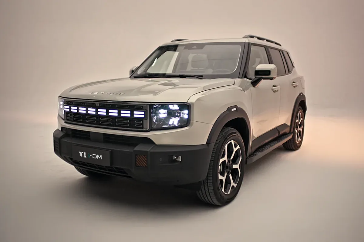 Are Plug-In Hybrids the Right Bridge to EVs for the Philippines?