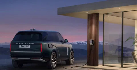 2026 Range Rover Evoque Hoxton Edition: London Style Meets Plug-In Hybrid Efficiency